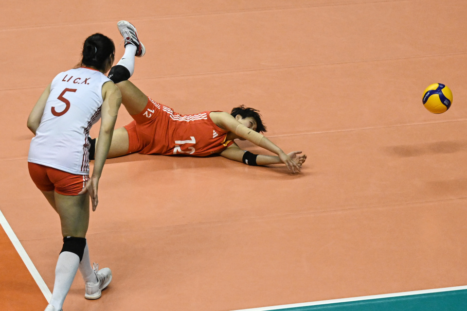 inews, Nee, 强赛中