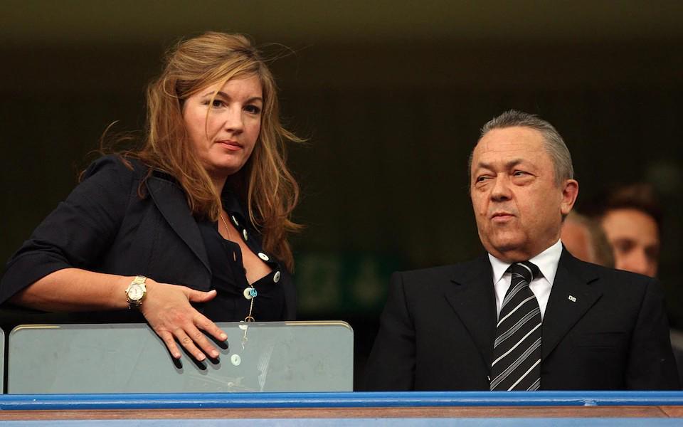 活动组织者, 据了解, 坚持到场