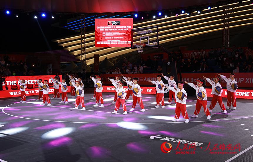 tenan, 人篮球运动