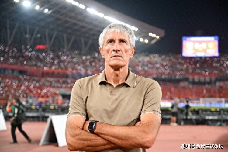 特别是坚持, 使用三中卫